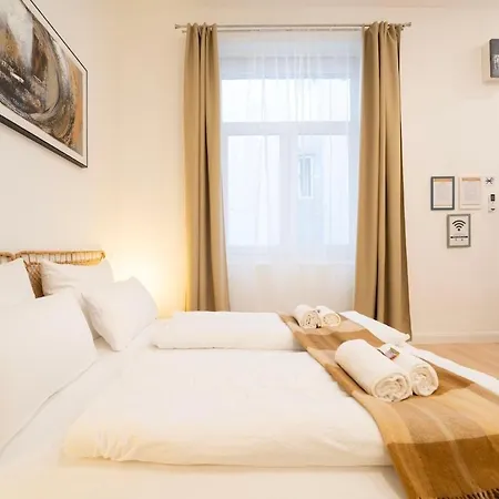 Apartment I New I Ac I Urban - Moon *