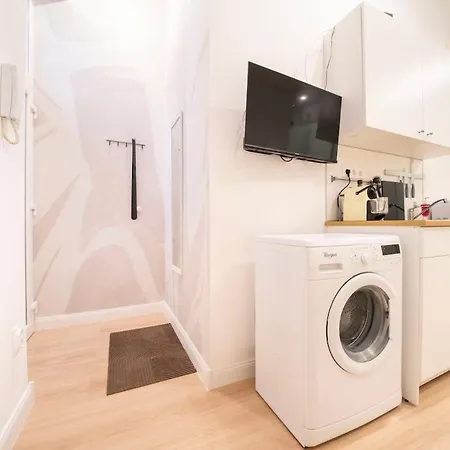 I New I Ac I Urban - Moon Apartment *